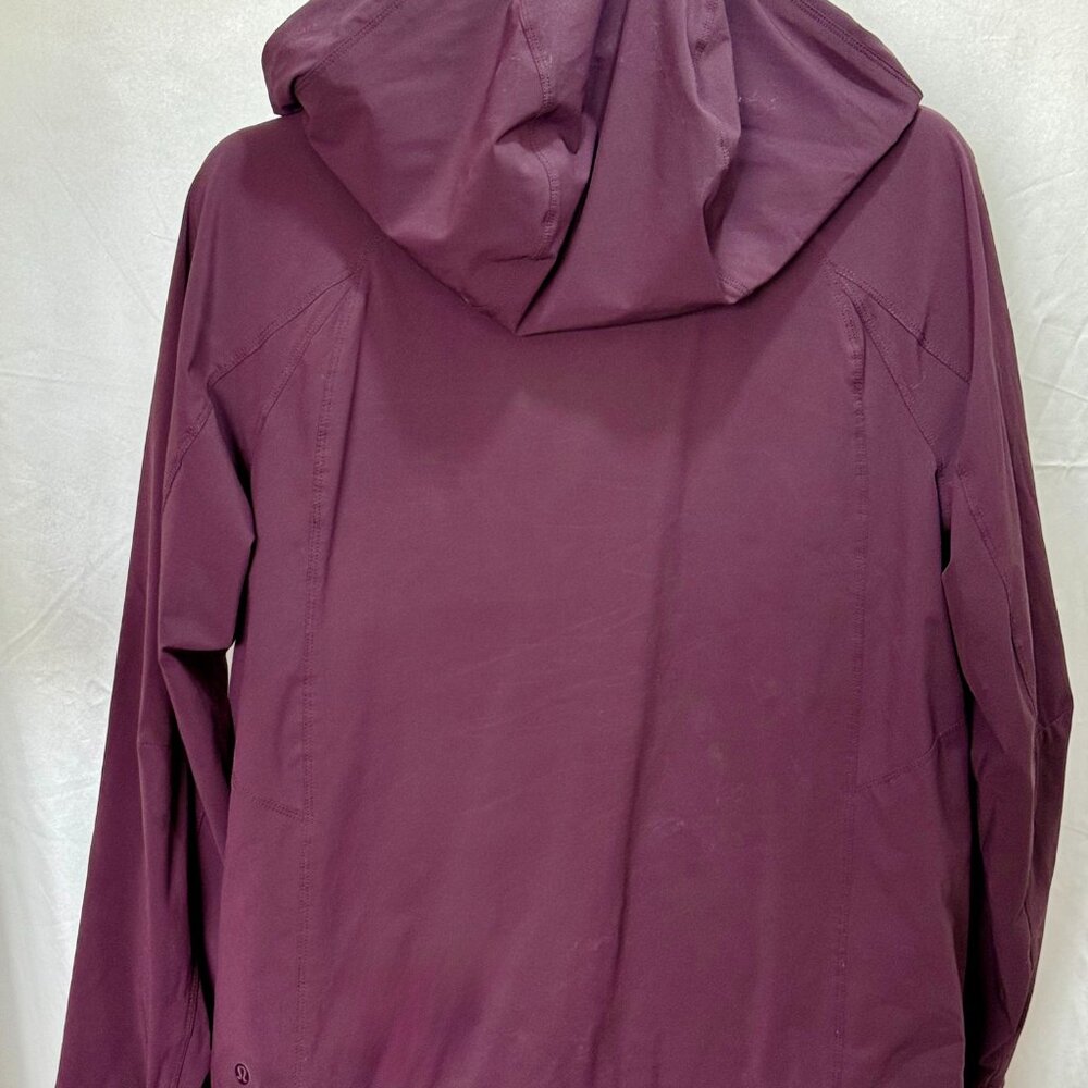 Lululemon | Hooded Zip Jacket Plum | Size 10 - Picture 4 of 4